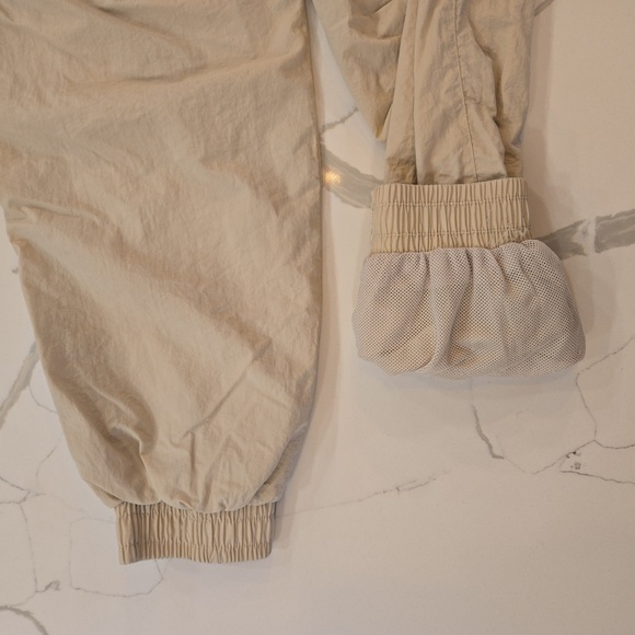 Wilo The Label Parachute Track Jogger Pants Womens Size Small Tan - Picture 7 of 8